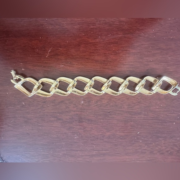 Vintage Napier‎ Chunky Gold Tone Chain Bracelet - 7” - Picture 2 of 6